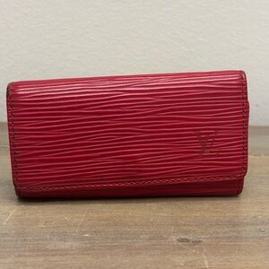 Louis Vuitton EPI Key card holder keychain, 4x2 inches